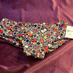 Xl nwt fused kona bottoms  polka dots
